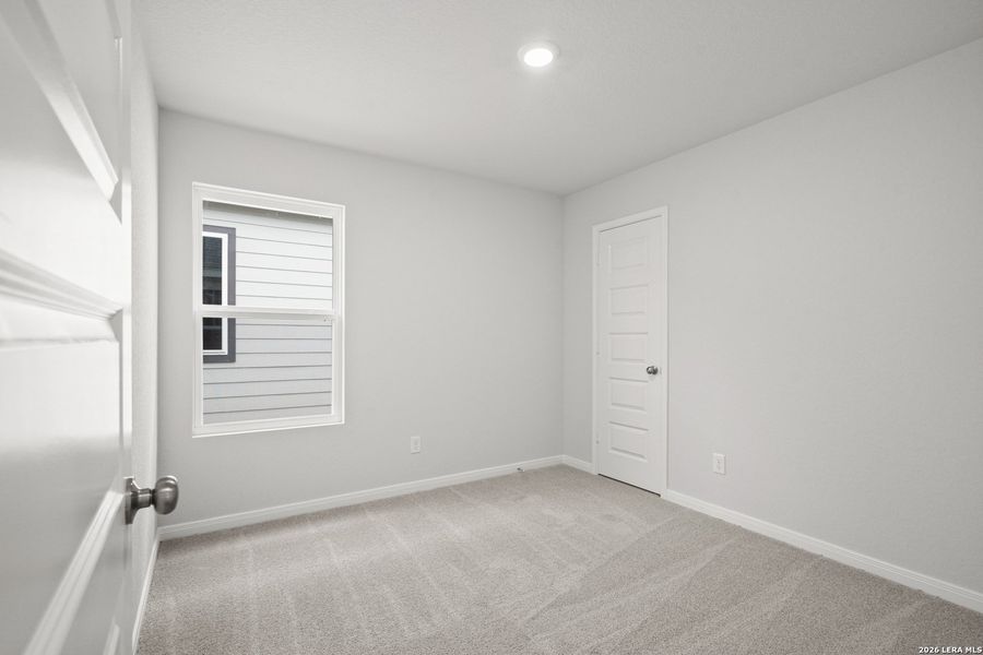 Spacious, unfurnished interior of a new home in Dauer Ranch, New Braunfels (Image 15). Spacious, unfurnished interior of a new home in Dauer Ranch, New Braunfels (Image 15).