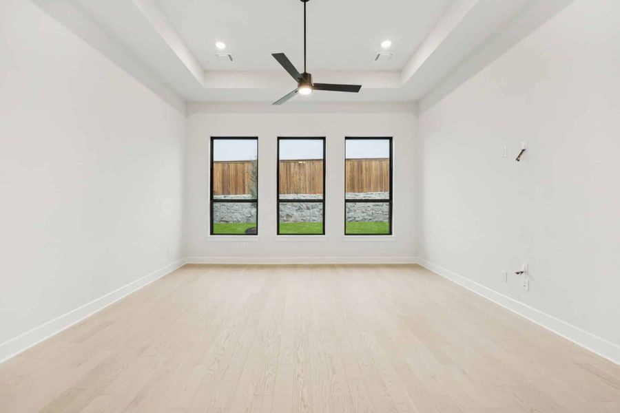Spacious, unfurnished interior of a new home in Canyon Falls 70s, Argyle (Image 26).
