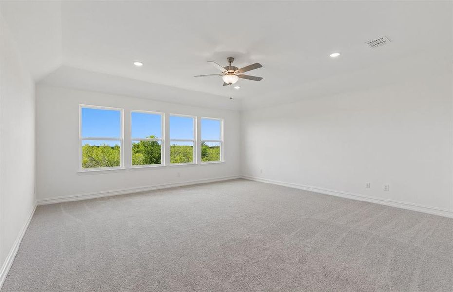 Spacious game room on second level