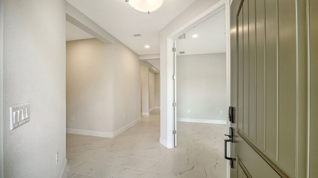 Spacious, unfurnished interior of a new home in Vicenza, Nokomis (Image 18). Spacious, unfurnished interior of a new home in Vicenza, Nokomis (Image 18).