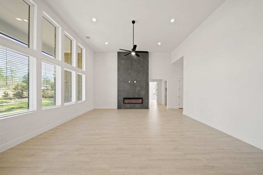 Spacious, unfurnished interior of a new home in Butlers Bend Estates, Pinehurst (Image 17).
