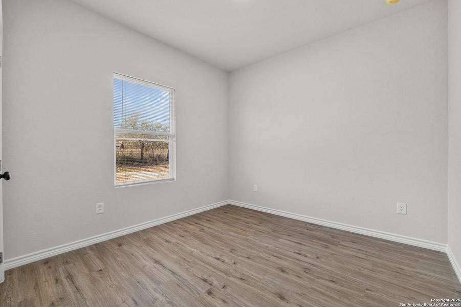 Spacious, unfurnished interior of a new home in , Lytle (Image 23).