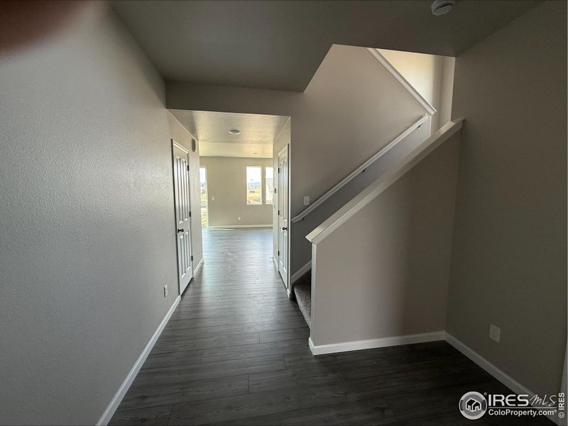 Spacious, unfurnished interior of a new home in Highlands Preserve, Mead (Image 6).