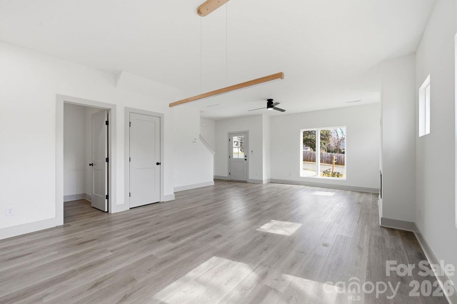 Spacious, unfurnished interior of a new home in , Monroe (Image 15).