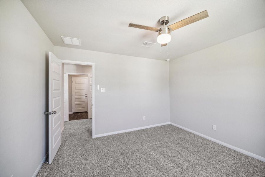 Spacious, unfurnished interior of a new home in Townsend Reserve, Splendora (Image 26).