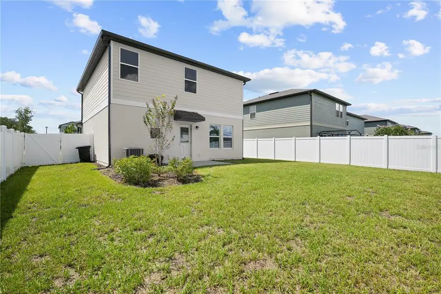 Exterior details and patio area of a home in Belair Place, Sanford (Image 3).
