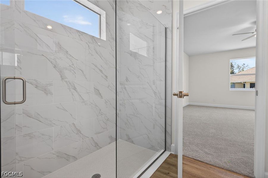 Furnished interior view inside a new home in Cape Coral, Cape Coral (Image 13).