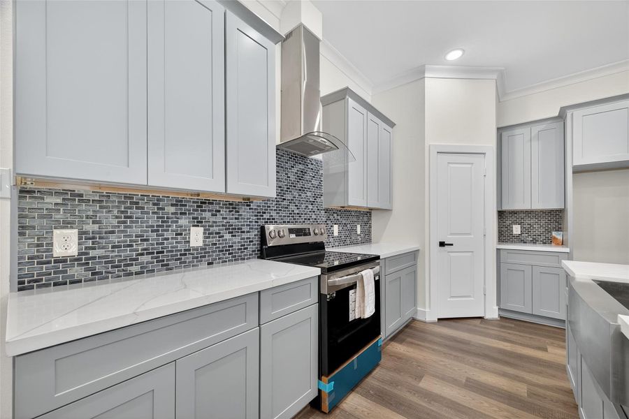 Furnished interior view inside a new home in , Crosby (Image 10).