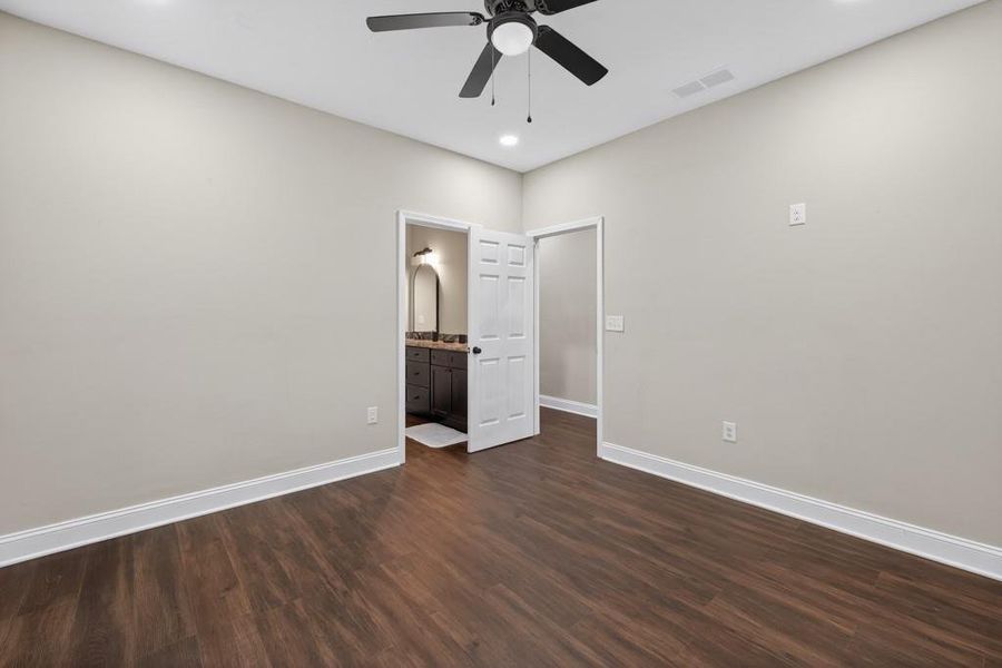 Spacious, unfurnished interior of a new home in , Oxford (Image 20). Spacious, unfurnished interior of a new home in , Oxford (Image 20).