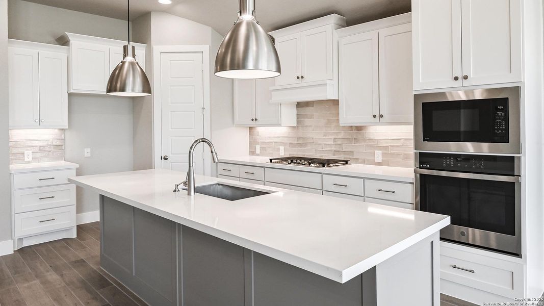 Furnished interior view inside a new home in Homestead 65', Schertz (Image 18). Furnished interior view inside a new home in Homestead 65', Schertz (Image 18).