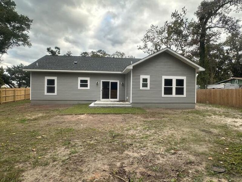 Exterior details and patio area of a home in , Beaufort (Image 4).