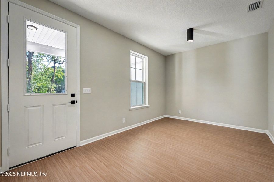 Spacious, unfurnished interior of a new home in , Green Cove Springs (Image 35). Spacious, unfurnished interior of a new home in , Green Cove Springs (Image 35).
