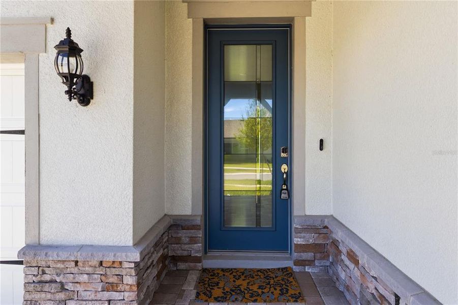 Exterior details and patio area of a home in , Riverview (Image 3).