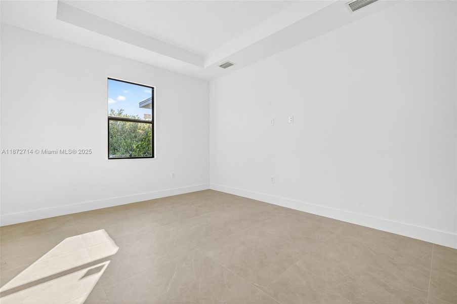 Spacious, unfurnished interior of a new home in , Lehigh Acres (Image 13). Spacious, unfurnished interior of a new home in , Lehigh Acres (Image 13).