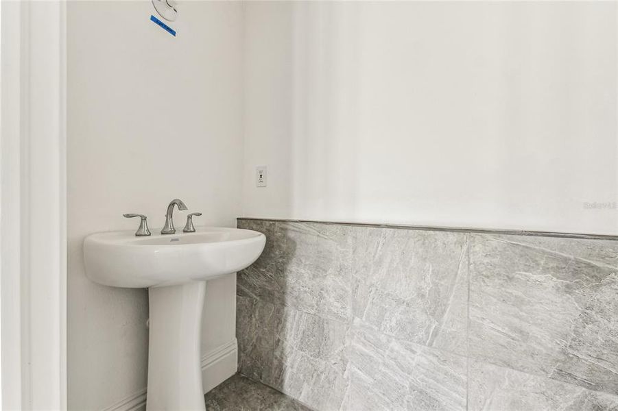 Furnished interior view inside a new home in , Lakewood Ranch (Image 9).