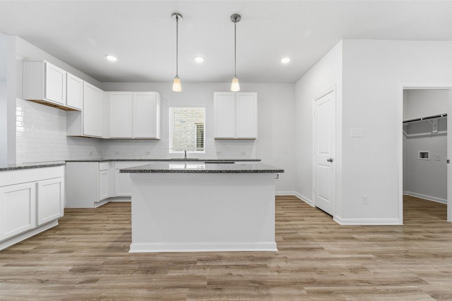 Furnished interior view inside a new home in La Terra, Celina (Image 8).