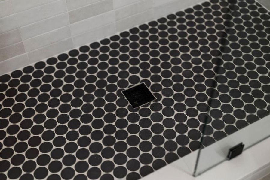 Close-up of interior finishes inside a home in Aster, Roswell (Image 57).