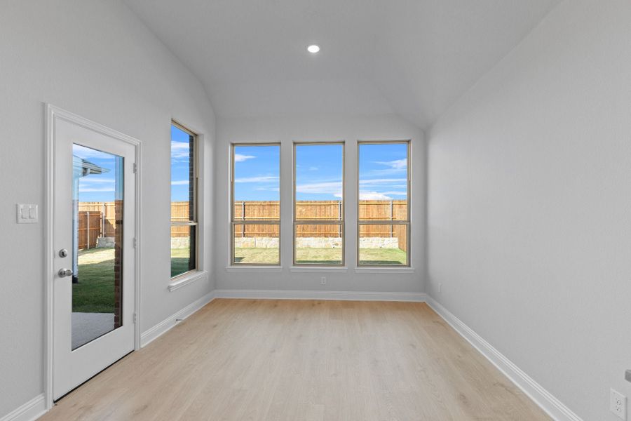 4br New Home in Fort Worth, TX.  - Slide 4