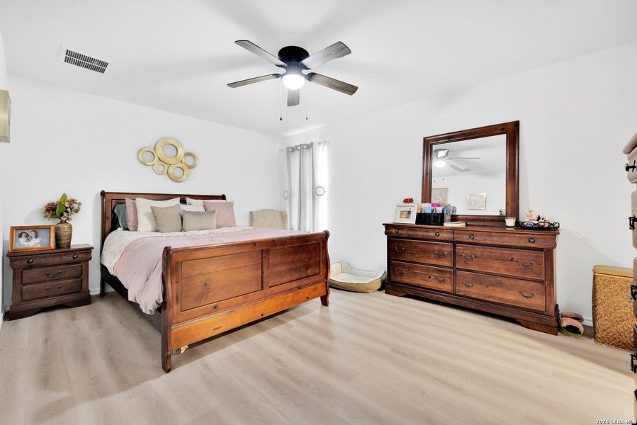 Furnished interior view inside a new home in Morgan Heights, San Antonio (Image 17).