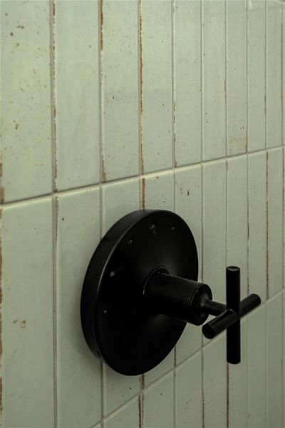 Close-up of interior finishes inside a home in Hye Springs Ranch, Hye (Image 14). Close-up of interior finishes inside a home in Hye Springs Ranch, Hye (Image 14).