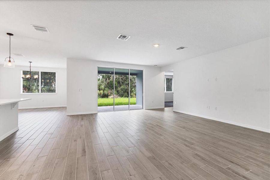 Spacious, unfurnished interior of a new home in , Parrish (Image 15).