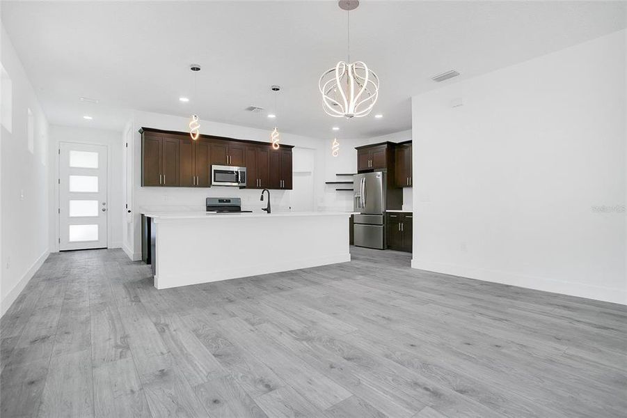 Image 53 of a home in .