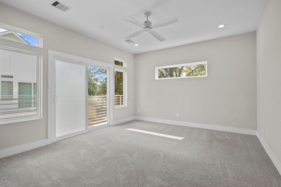 Spacious, unfurnished interior of a new home in , Houston (Image 33). Spacious, unfurnished interior of a new home in , Houston (Image 33).