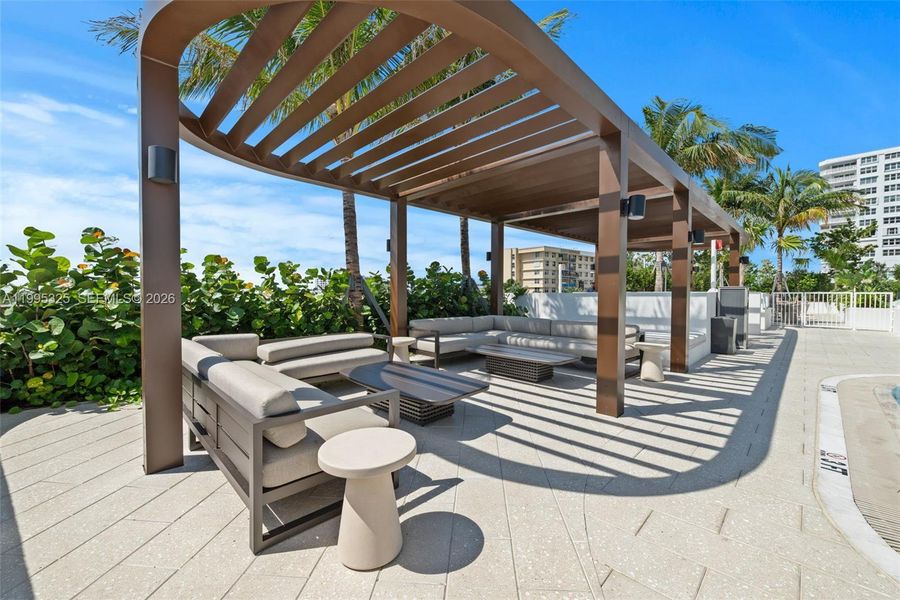 Community amenities in , Pompano Beach (Image 34).