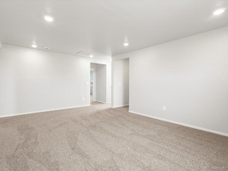 Spacious, unfurnished interior of a new home in Westgate, Greeley (Image 17). Spacious, unfurnished interior of a new home in Westgate, Greeley (Image 17).