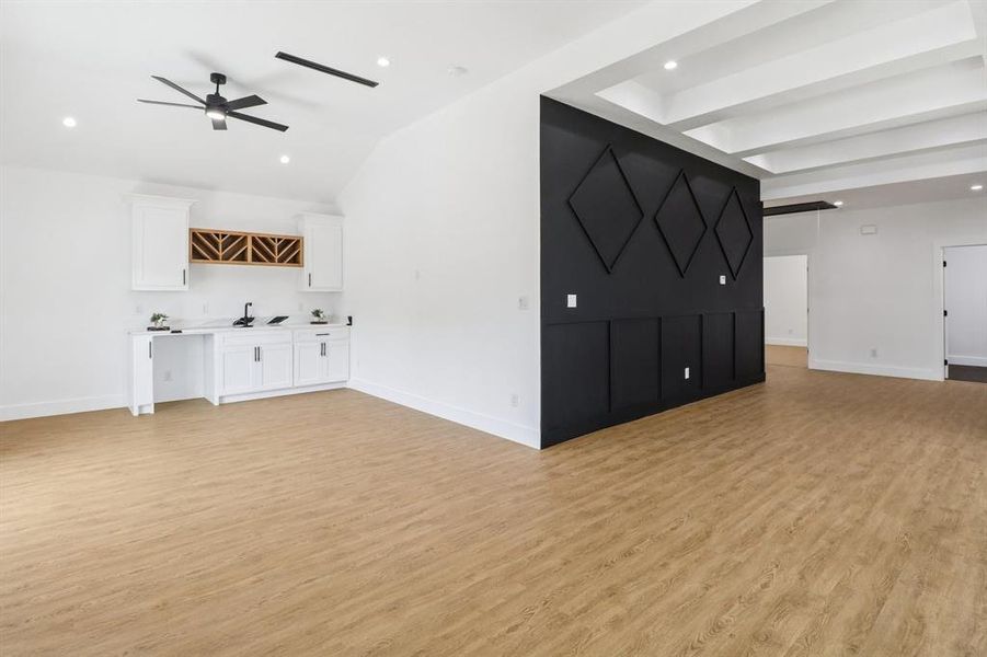 Spacious, unfurnished interior of a new home in , Dallas (Image 24).