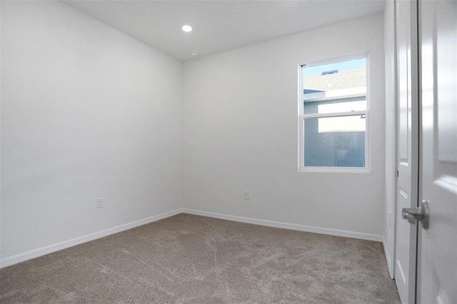 Spacious, unfurnished interior of a new home in Turnleaf, Punta Gorda (Image 38). Spacious, unfurnished interior of a new home in Turnleaf, Punta Gorda (Image 38).