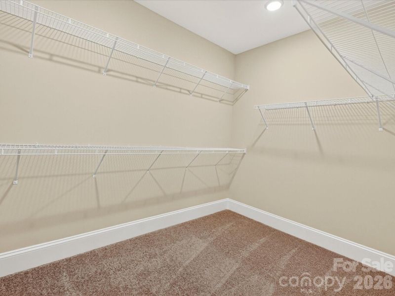 Spacious, unfurnished interior of a new home in , Monroe (Image 29).