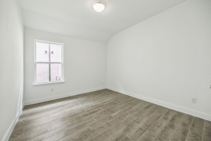 Spacious, unfurnished interior of a new home in Saint Tropez, Huffman (Image 19). Spacious, unfurnished interior of a new home in Saint Tropez, Huffman (Image 19).