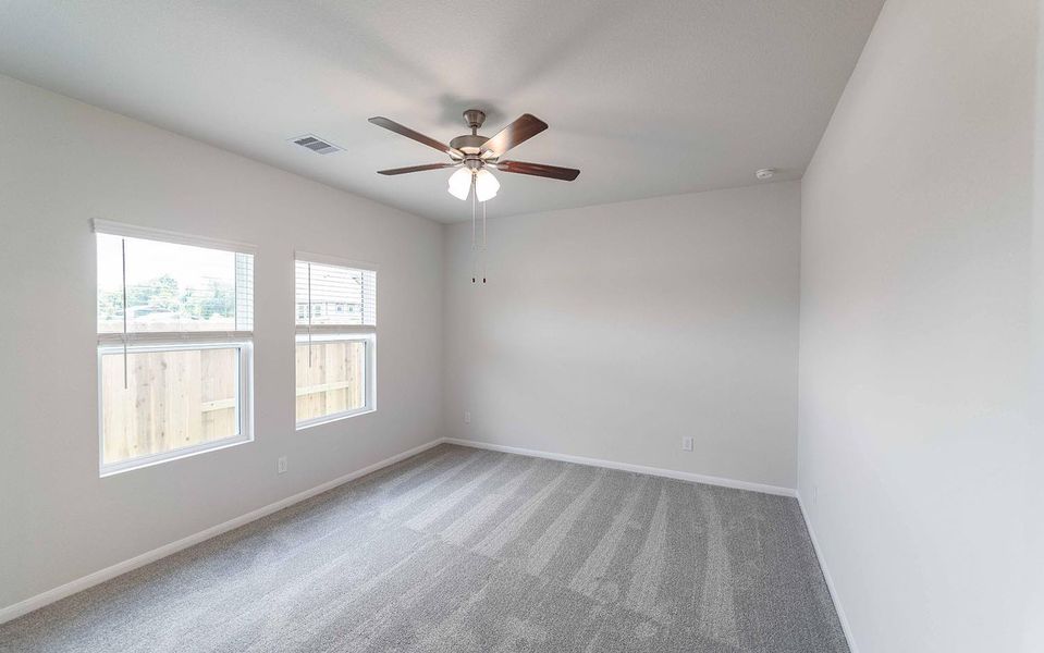 Spacious, unfurnished interior of a new home in Colony at Pinehurst, Pinehurst (Image 16).