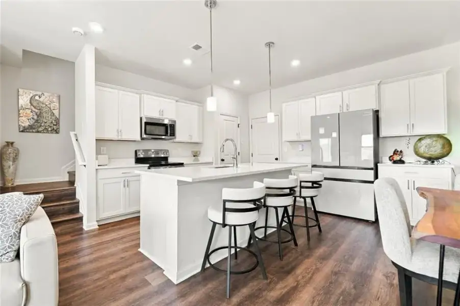 Furnished interior view inside a new home in , Jasper (Image 43).