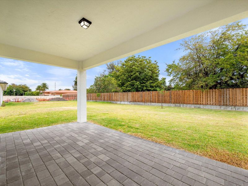 Image 36 of a home in .