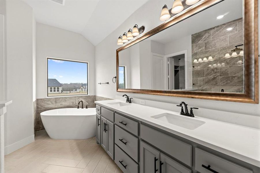 33. 160 Waterview - Bath (2)