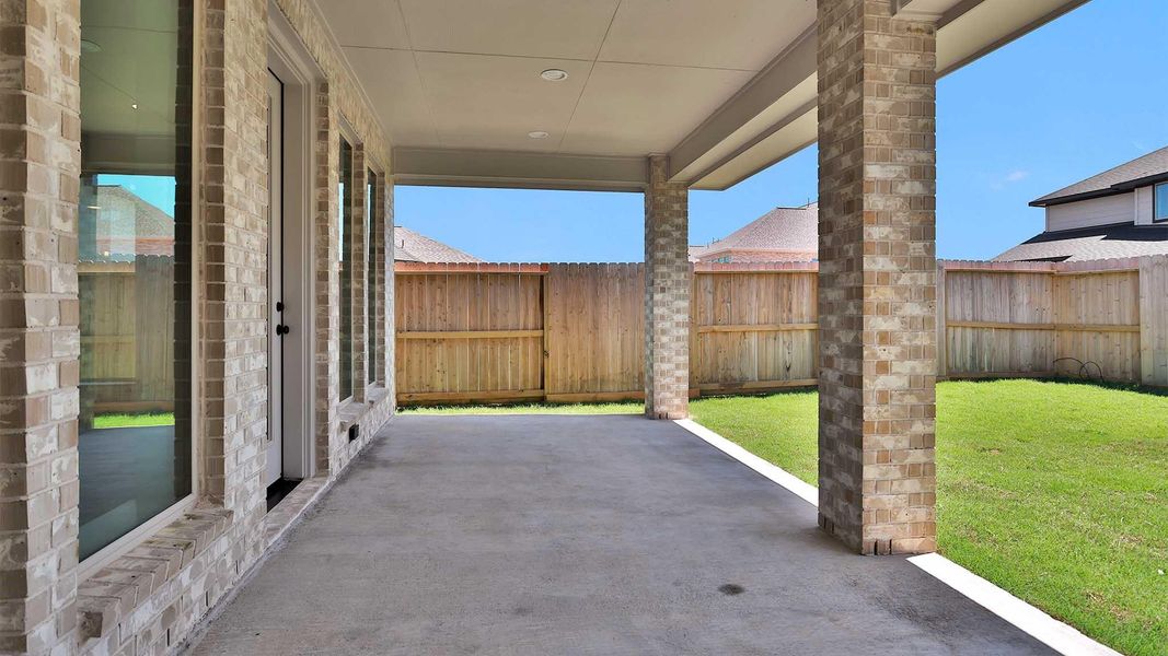 Exterior details and patio area of a home in Jordan Ranch, Fulshear (Image 3).