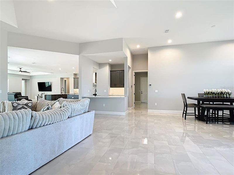 Furnished interior view inside a new home in Hampton Lakes, Sarasota (Image 9). Furnished interior view inside a new home in Hampton Lakes, Sarasota (Image 9).