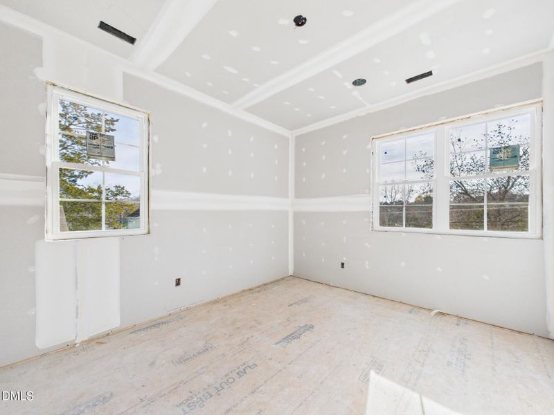 CAM01608G0-PR0121-STILL013