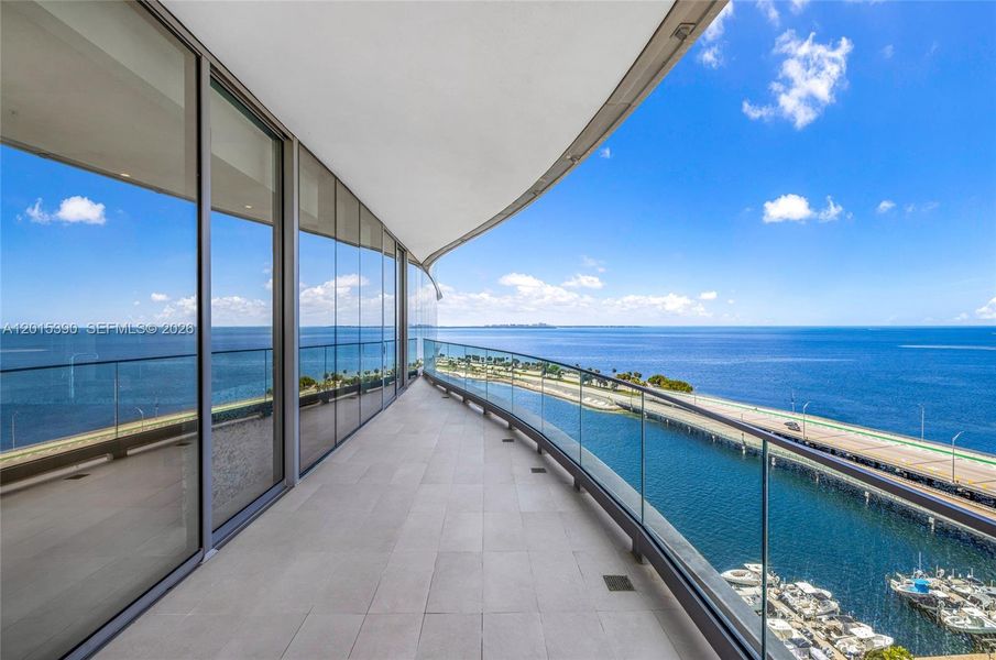 Condo located in Miami, FL showcasing its design and architecture (Image 29).