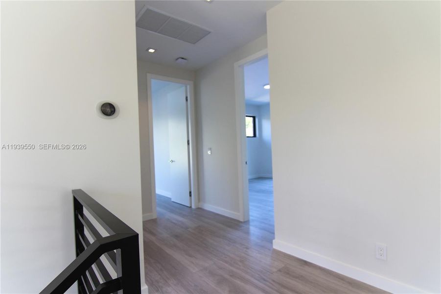 Spacious, unfurnished interior of a new home in , Miami (Image 18).