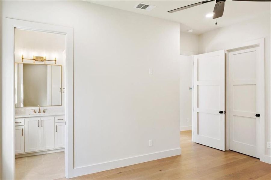 Spacious, unfurnished interior of a new home in , Corsicana (Image 20).