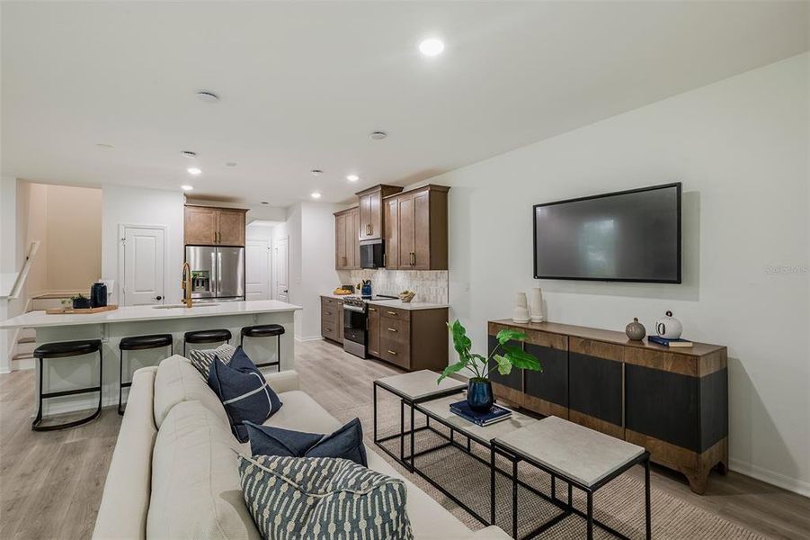 Furnished interior view inside a new home in Towns at Greenleaf, Oviedo (Image 11).