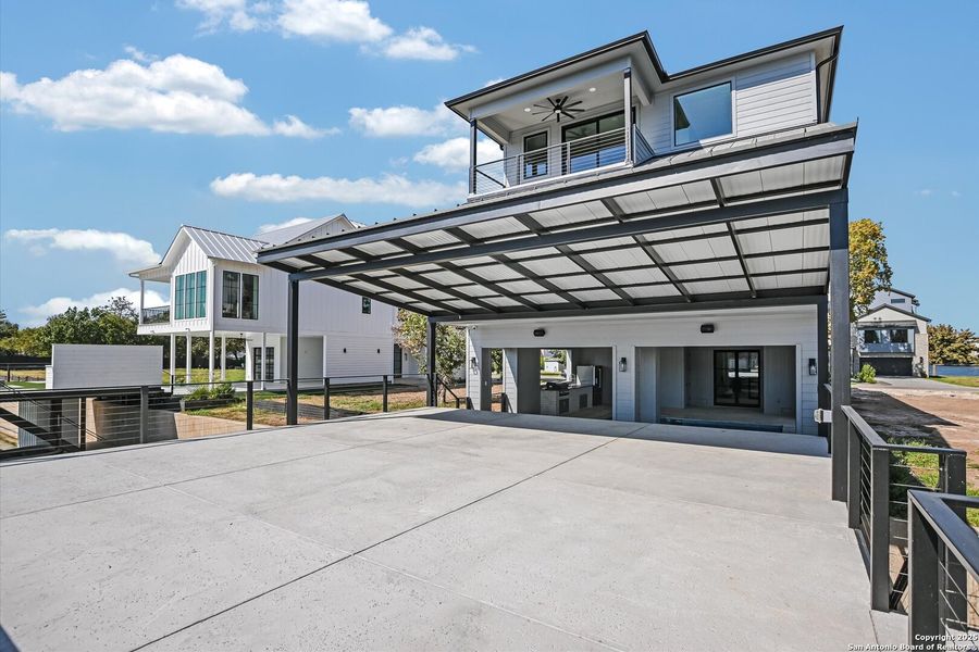 Community amenities in , Kingsland (Image 32).