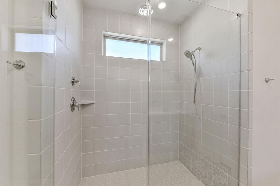 Image 37 of a home in Encino Estates. Image 37 of a home in Encino Estates.