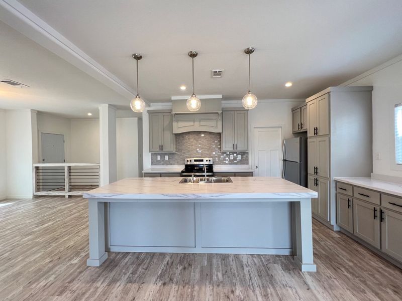 Image 11 of a home in Harston Woods. Image 11 of a home in Harston Woods.