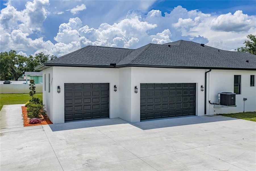 Front exterior of a new home in , Dover, FL, highlighting curb appeal (Image 27).