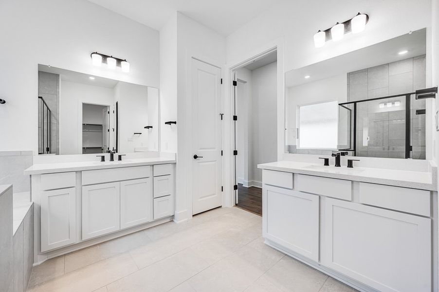 Representative furnished interior of a home built from the Palladium by Taylor Morrison in Travisso Naples Collection, Leander (Image 5).