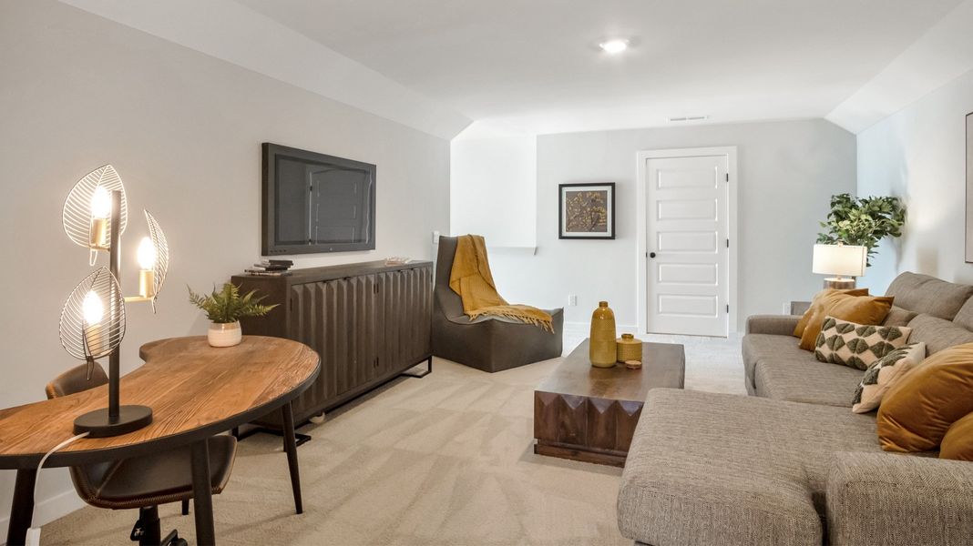 Furnished interior view inside a new home in Riverwood Gardens, Oakland (Image 16).